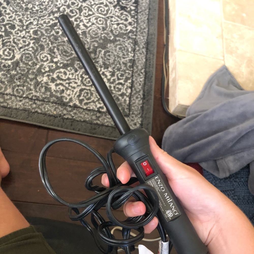 Enzo Milano Skinny Wand